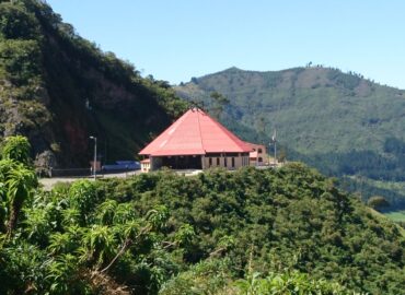 Lloa - Santuario de El Cinto - Ecuador
