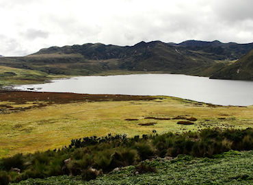 Laguna La Mica, Reserva Ecológica Antisana, Ecuador