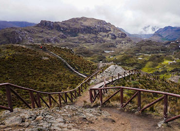 Mirador Tres Cruces, Parque Nacional Cajas, Ecuador